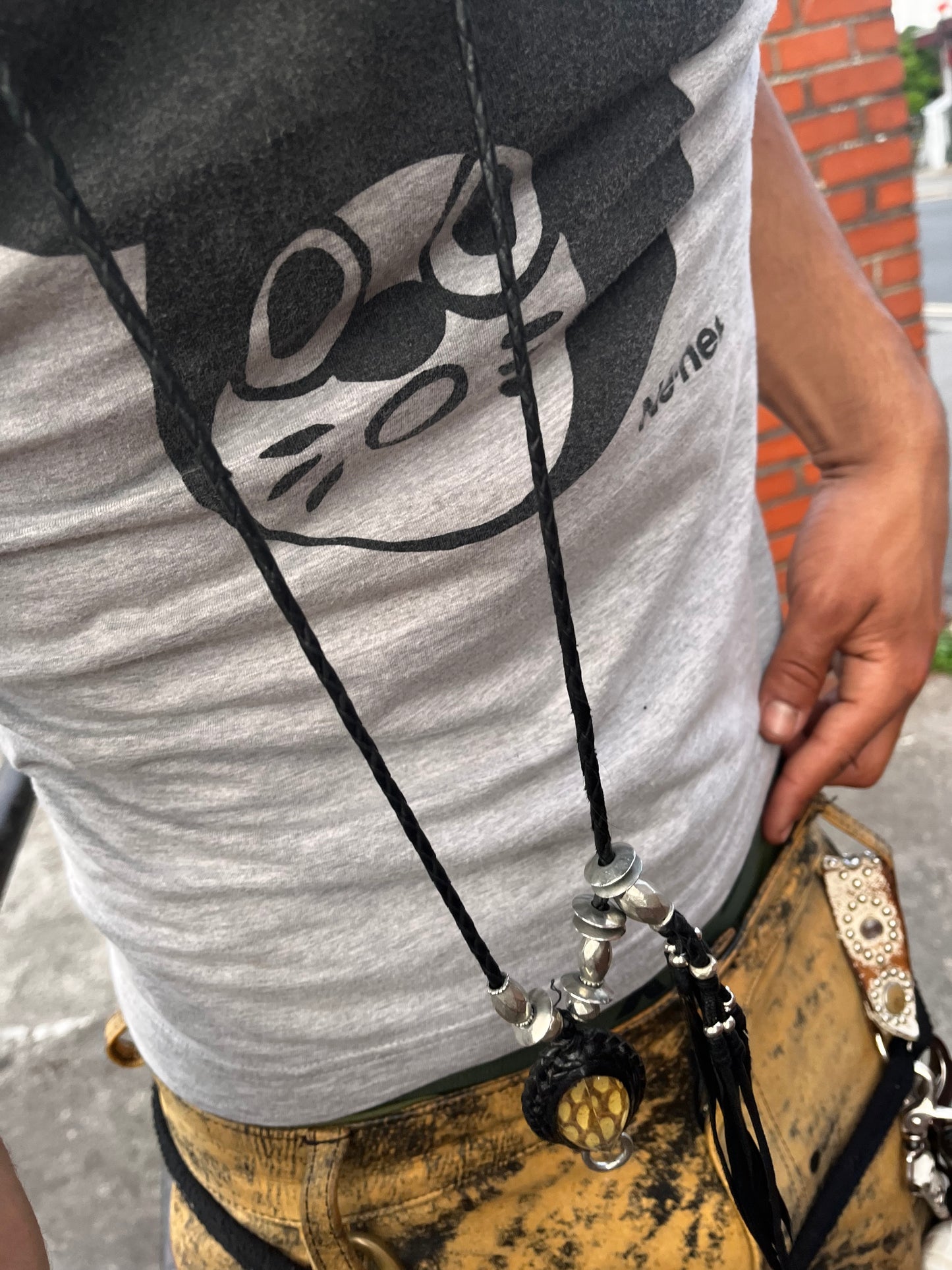Ne-Net Tee