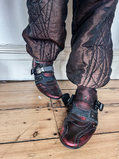 TEXTURED Steel Heel New Rock